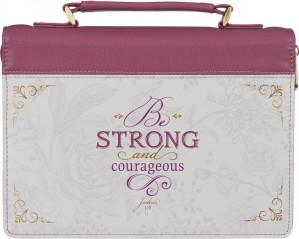 Funda para Biblia Be strong and courageous (Josué 1:9). 2 tonos. Ciruela/blanco floral (inglés) - L