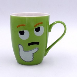 Taza Emoji Pensad (Filipenses 4:8)